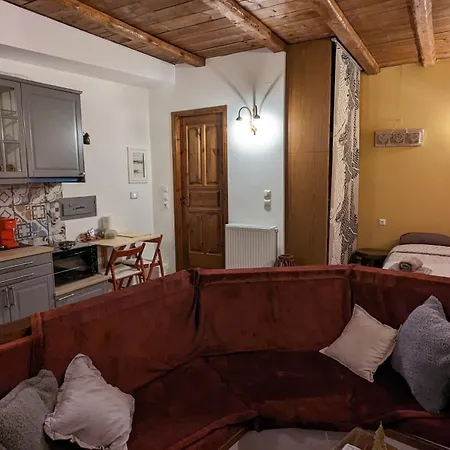 Diminio 3 At Livadi
